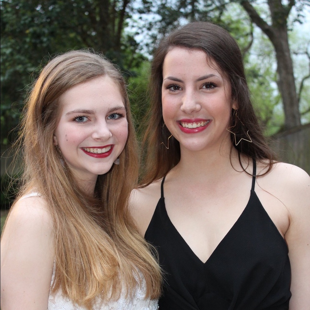 Meet your Posher, Madalyn